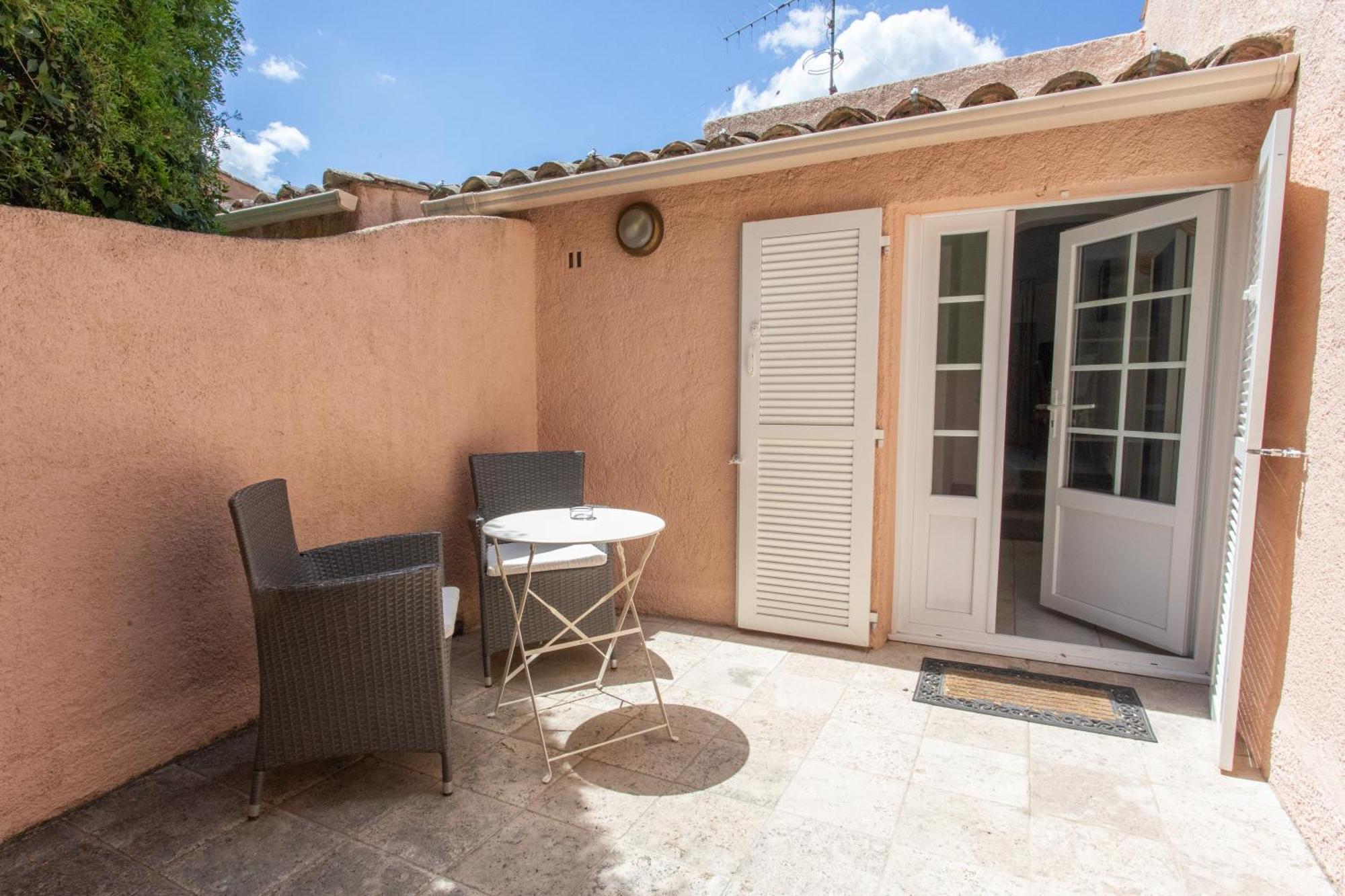 Hotel Le Verger Maelvi Grimaud Buitenkant foto