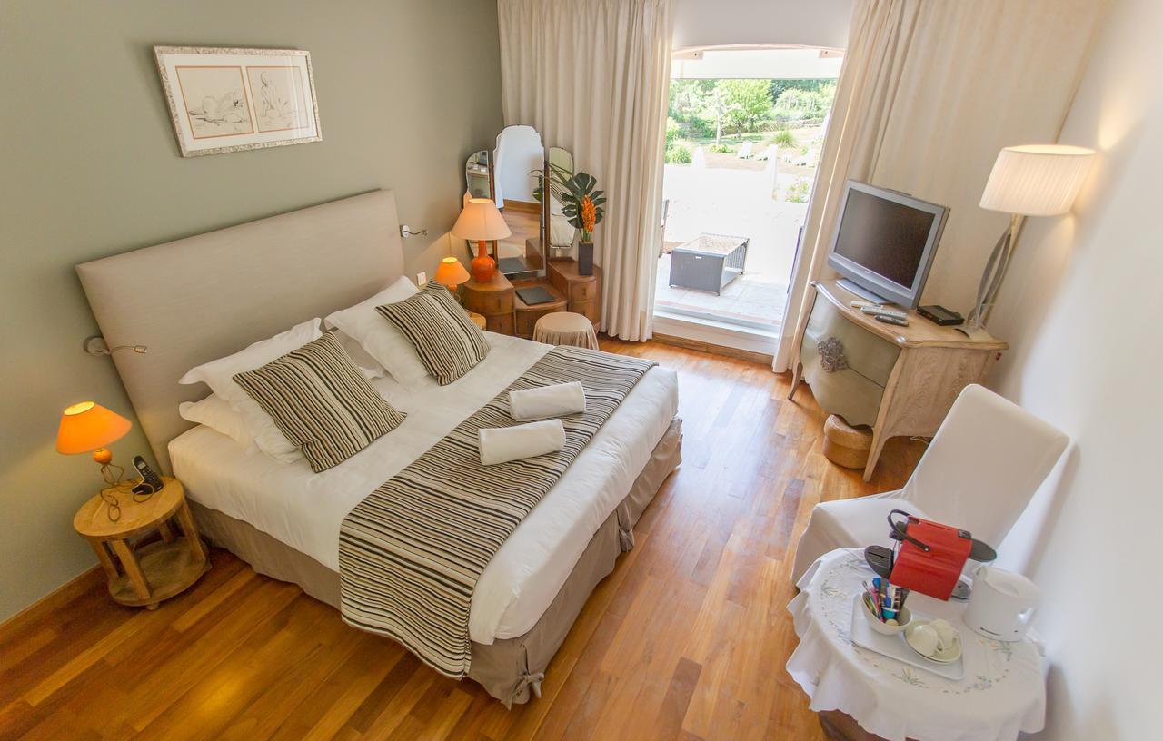 Hotel Le Verger Maelvi Grimaud Buitenkant foto