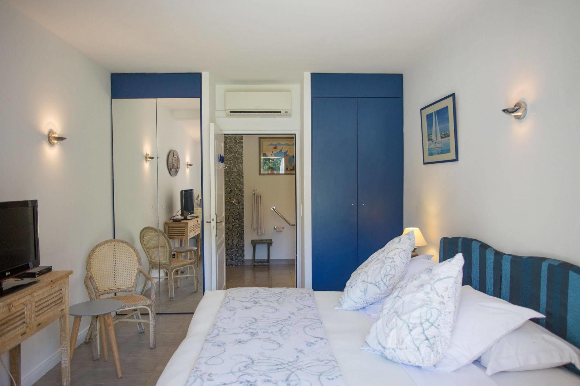 Hotel Le Verger Maelvi Grimaud Buitenkant foto