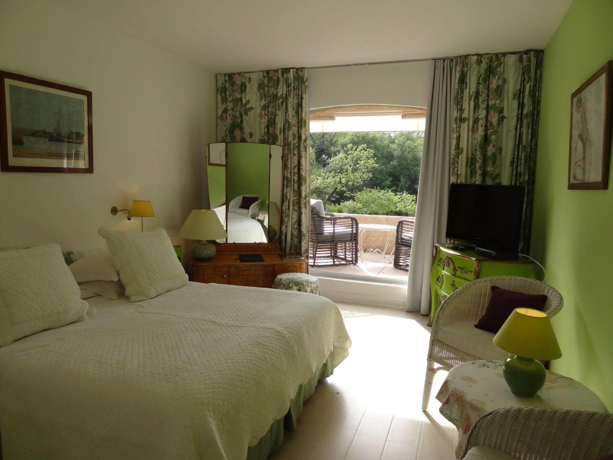 Hotel Le Verger Maelvi Grimaud Buitenkant foto