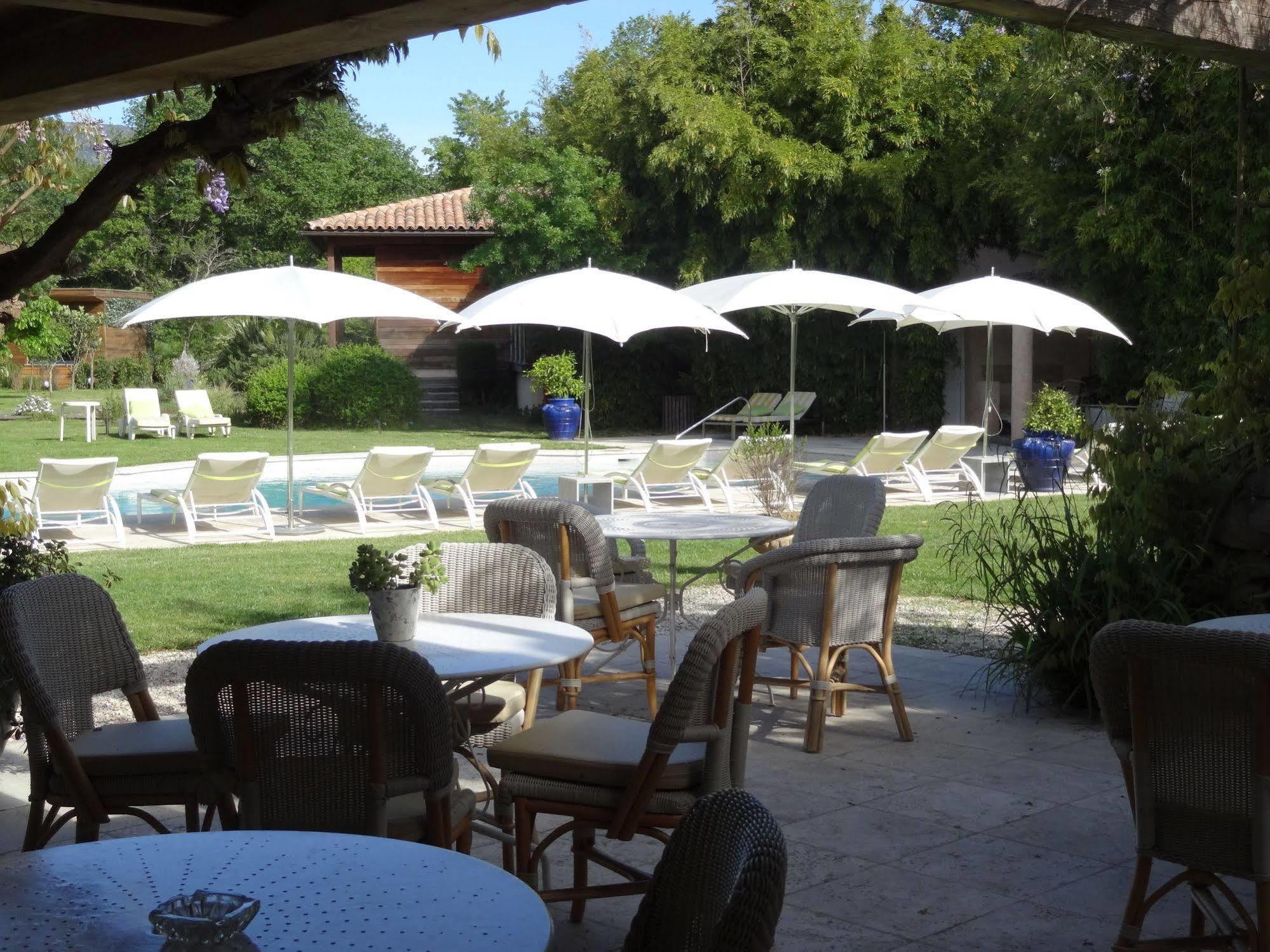 Hotel Le Verger Maelvi Grimaud Buitenkant foto